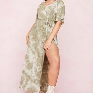 Plus Size Tie Dye Wrap Maxi Dress
